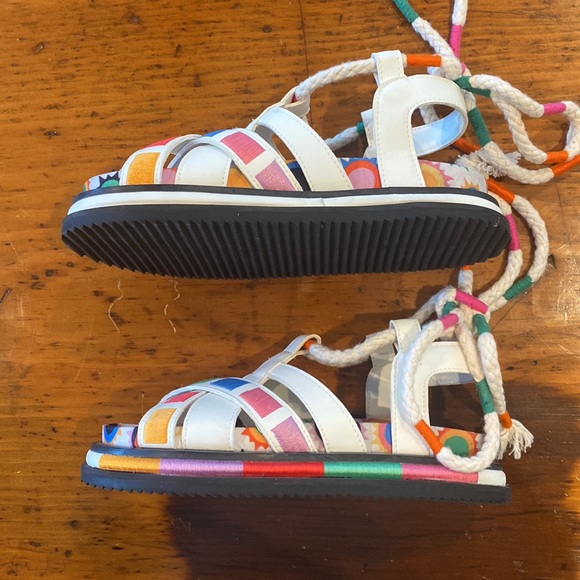 Farm Rio off white sunset anatomic sandal with back tie multi colored size 6 - Picture 5 of 16